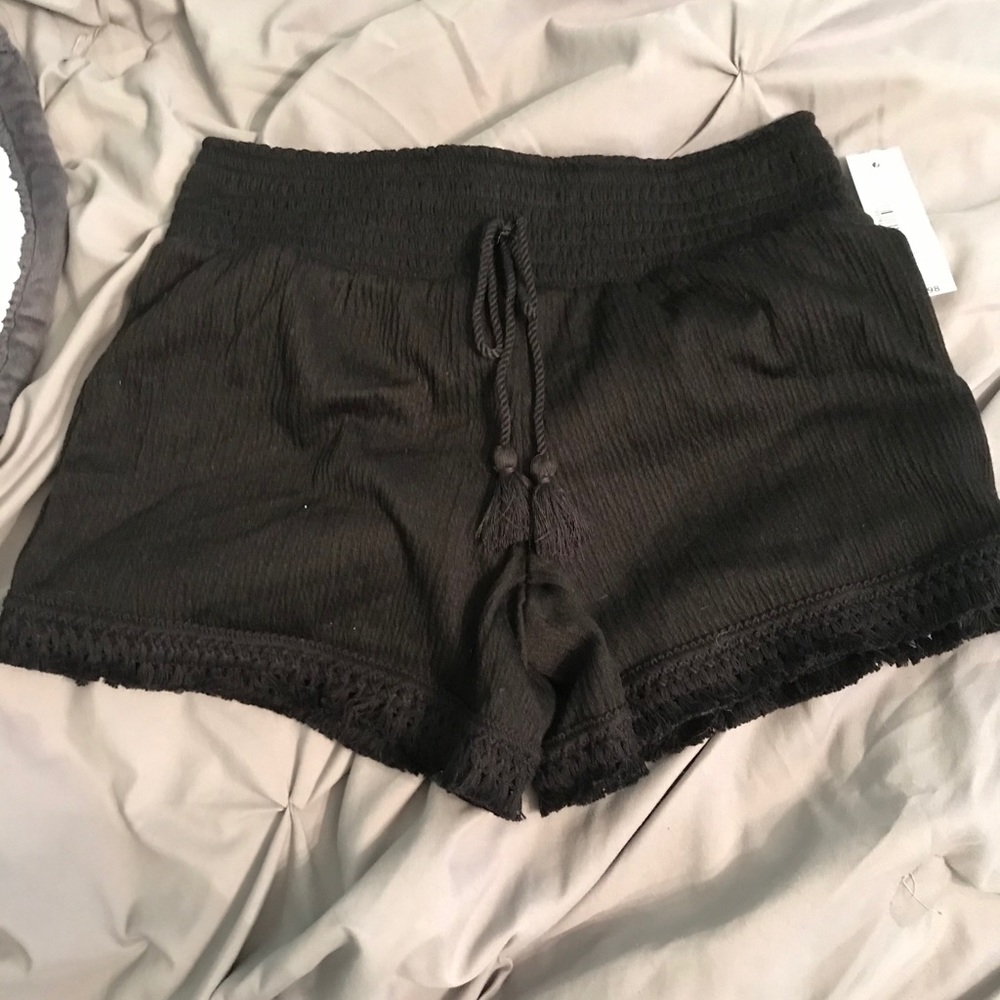 women’s flowy shorts with tassels